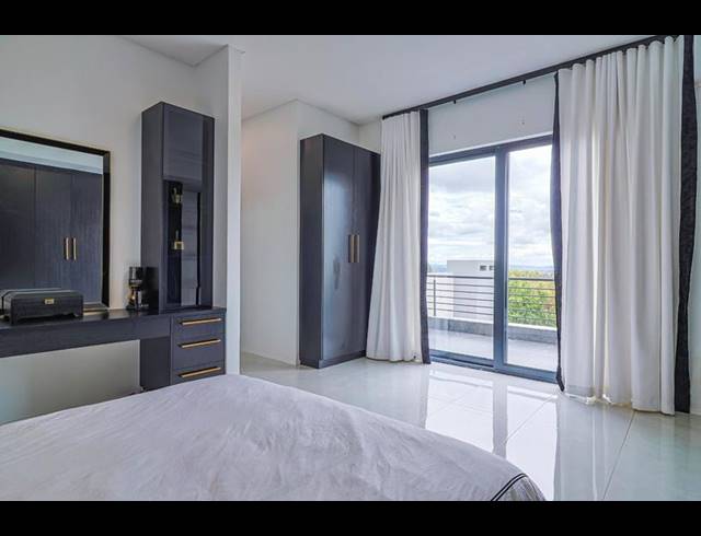3 BEDROOM HOUSE FOR SALE IN JACKAL CREEK GOLF ESTATE